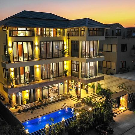 Beach Haven Suites Hoi An Apartment Exteriör bild